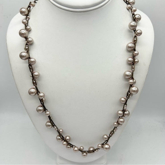 J. Crew Pale Blush Pearl Necklace - Picture 1 of 3